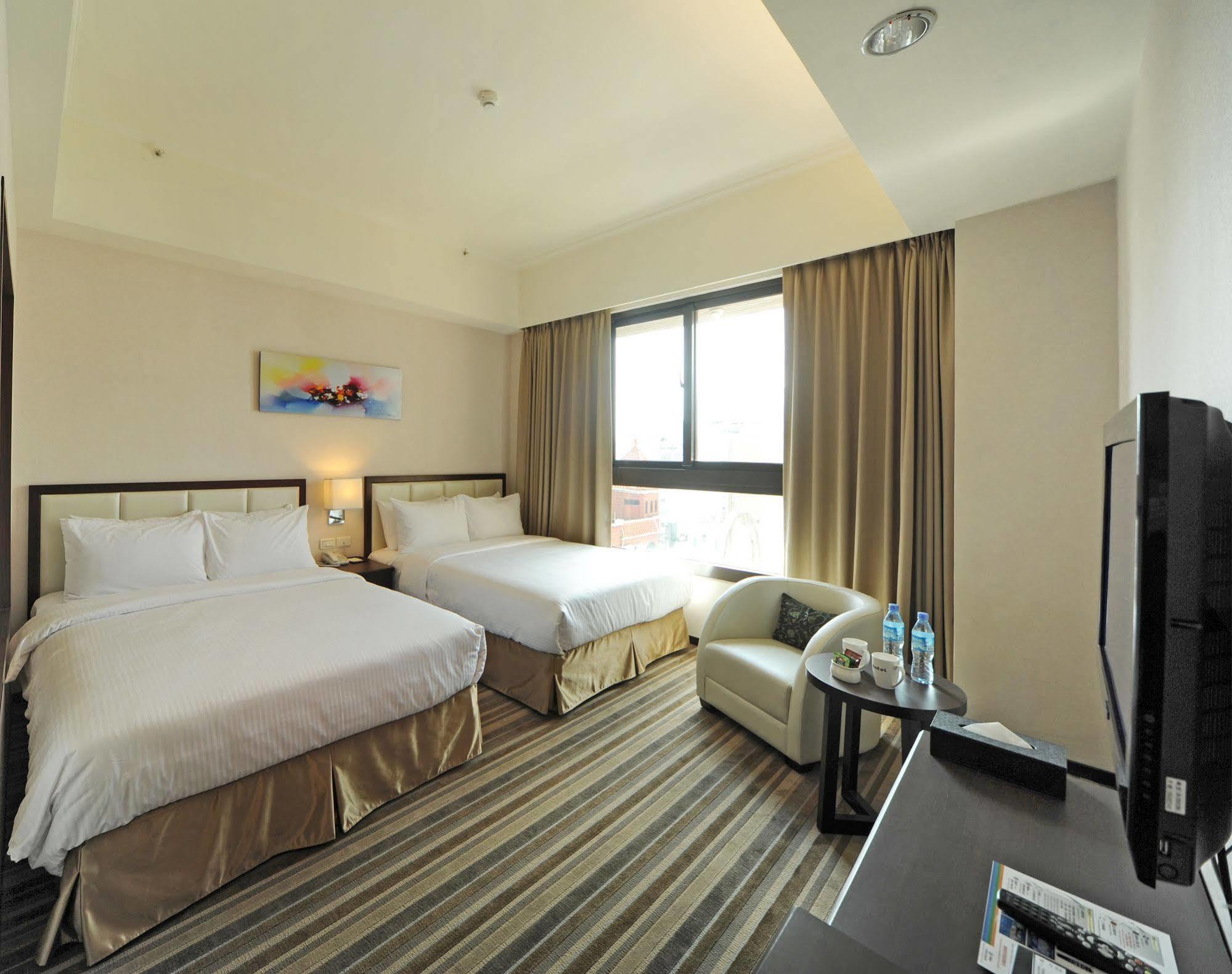 F Hotel - Hualien Exterior foto